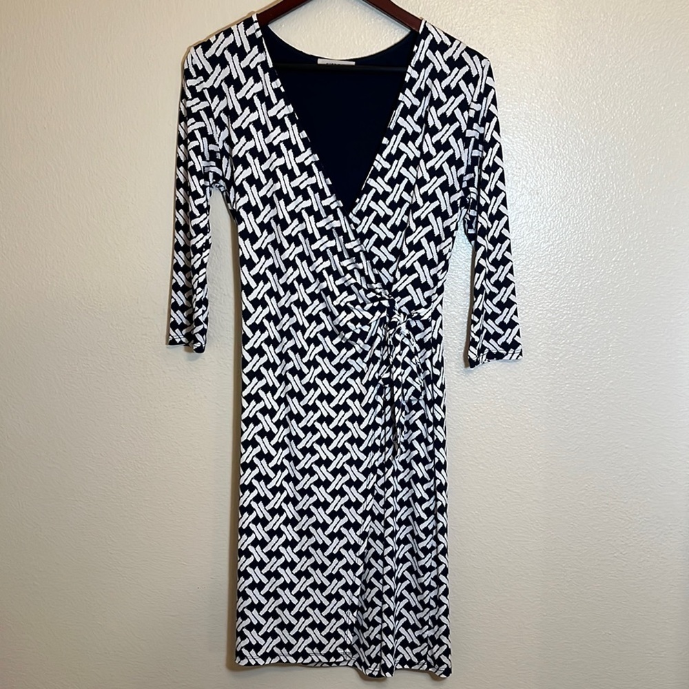 Gilli Navy Blue and White Dress